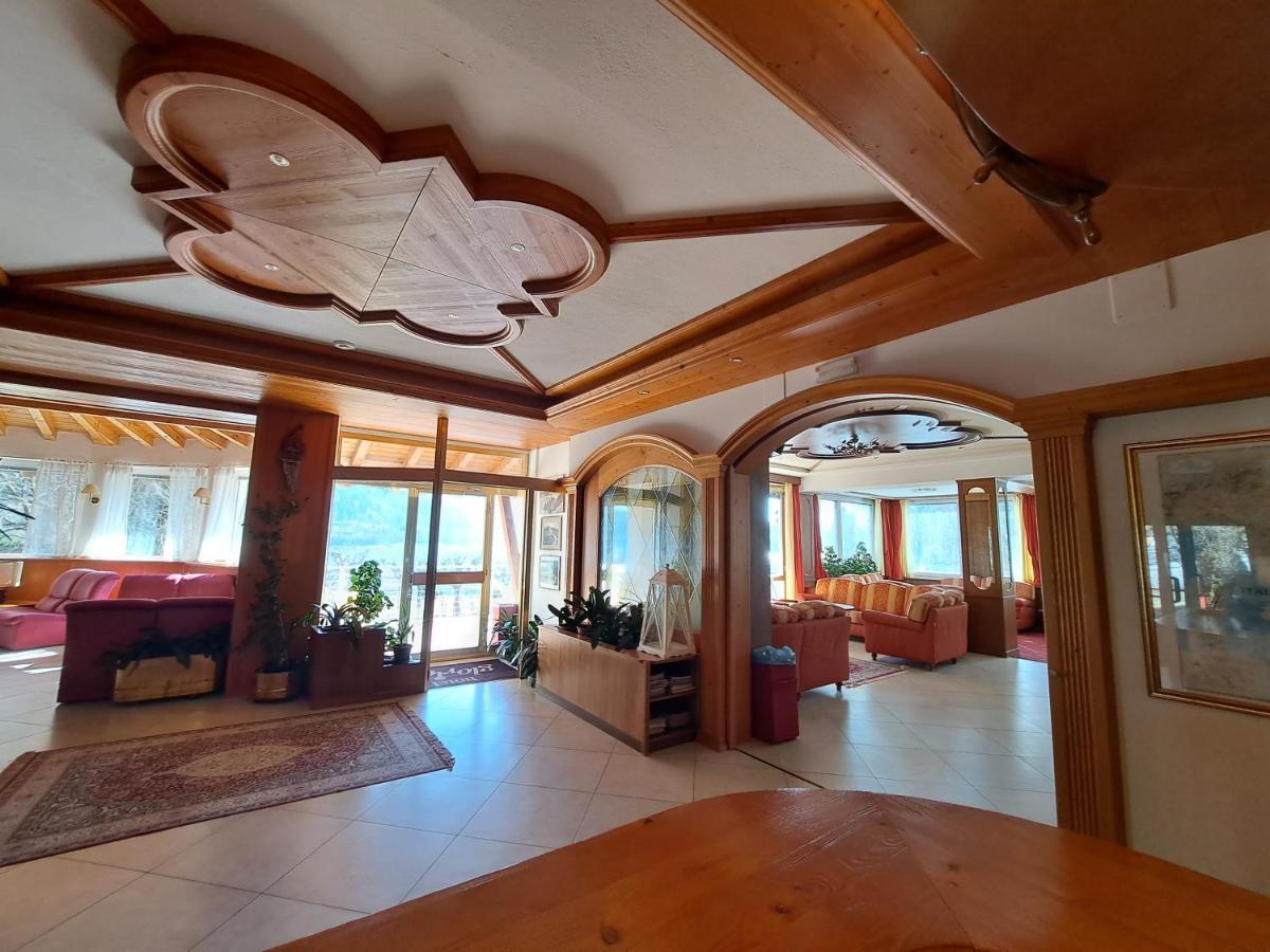 Lake&Nature Hotel Gloria 몰베노 외부 사진