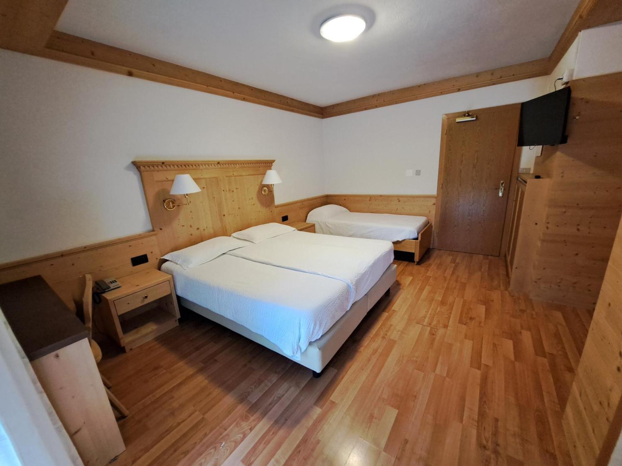 Lake&Nature Hotel Gloria 몰베노 외부 사진